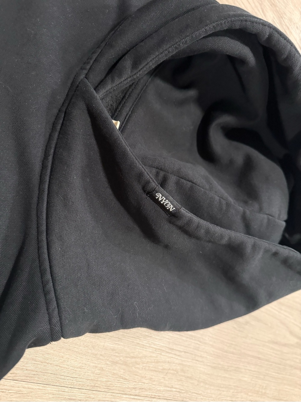 Black Graphic Hoodie Sweatshirt - New York or Nowhere - Picture 4 of 6
